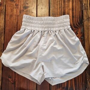 Nike Dri Fot Ultra High Waist Running Short | L